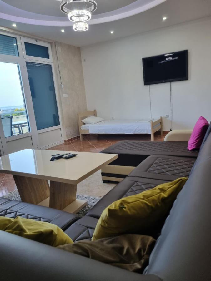 Apartmani Ani Bar Luaran gambar