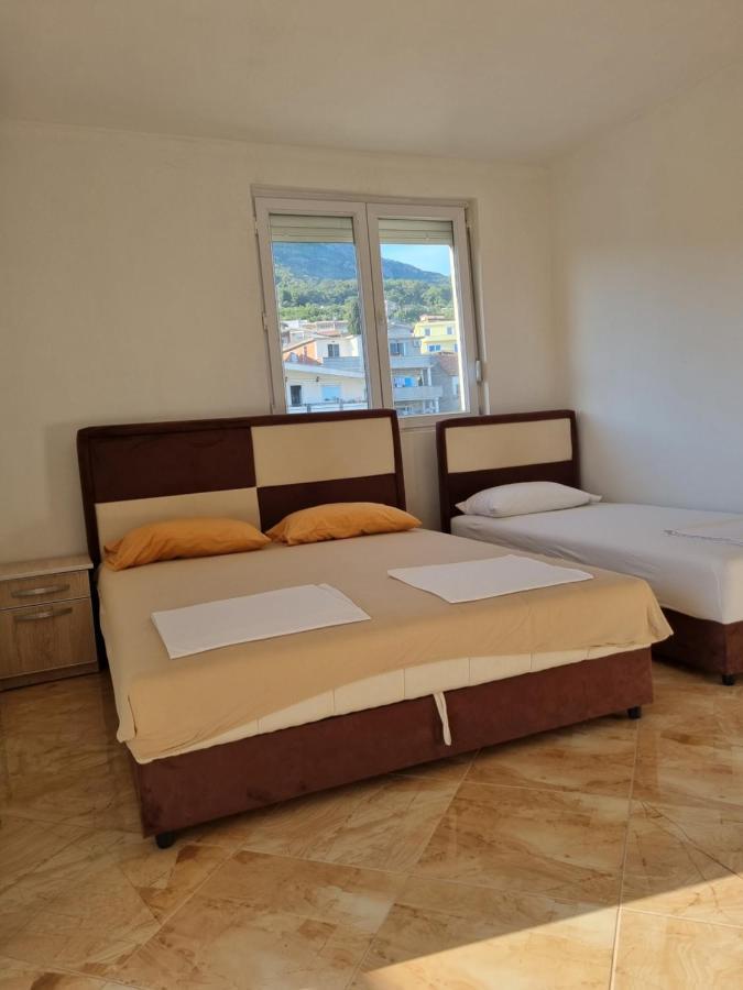 Apartmani Ani Bar Luaran gambar