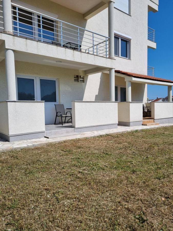 Apartmani Ani Bar Luaran gambar