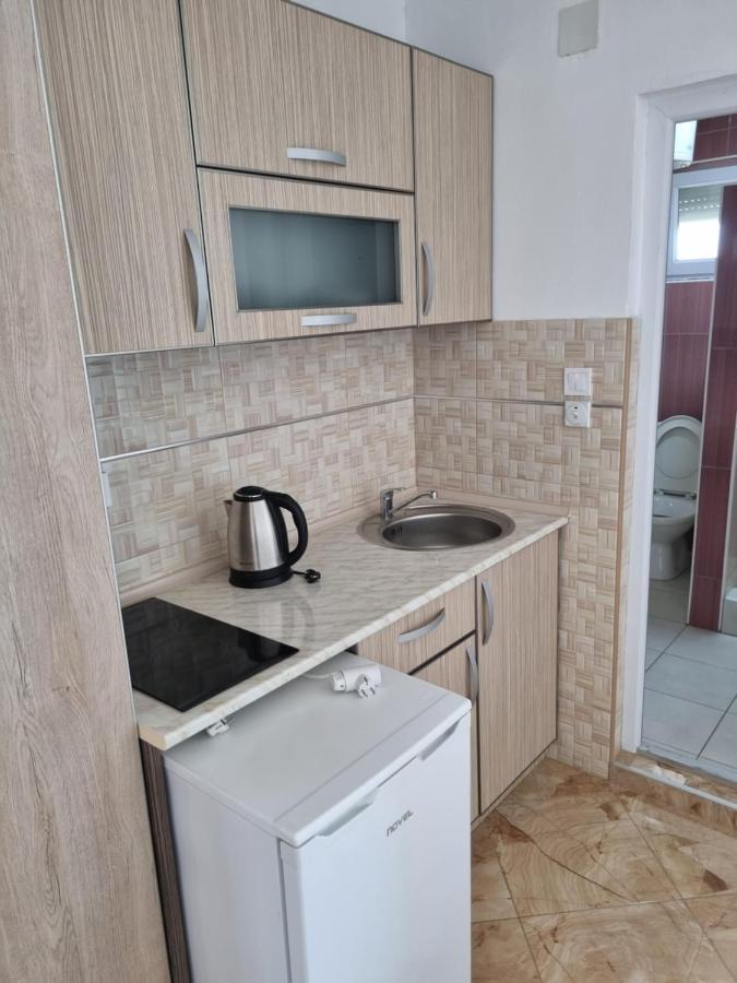 Apartmani Ani Bar Luaran gambar