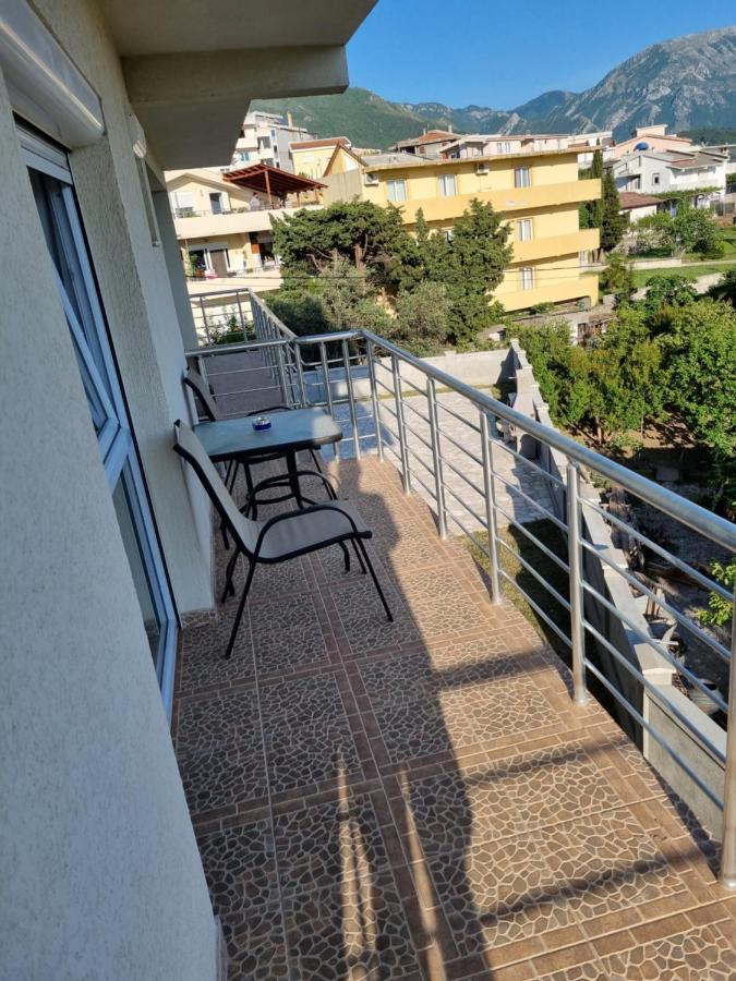 Apartmani Ani Bar Luaran gambar