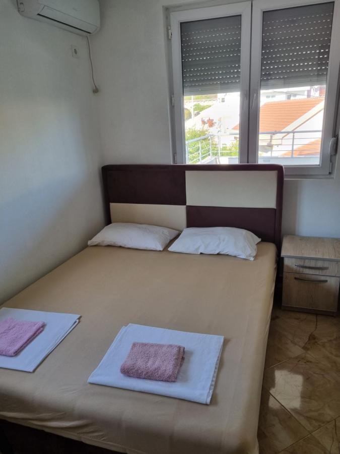 Apartmani Ani Bar Luaran gambar