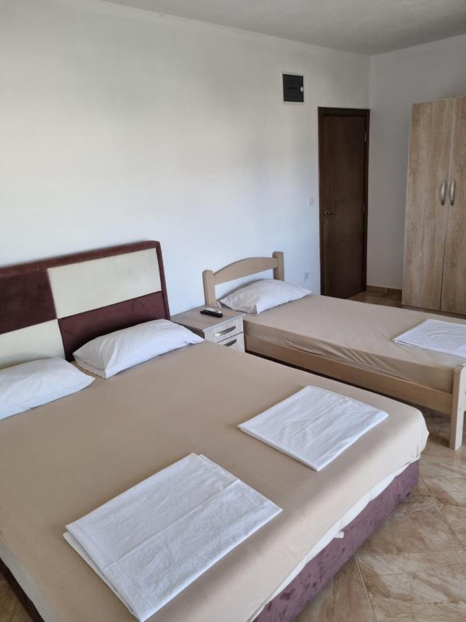 Apartmani Ani Bar Luaran gambar