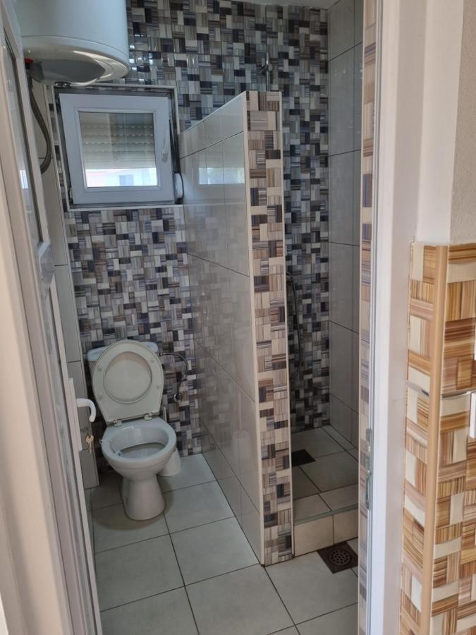 Apartmani Ani Bar Luaran gambar