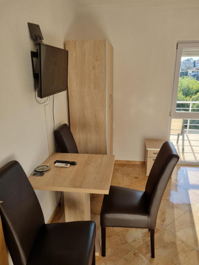 Apartmani Ani Bar Luaran gambar