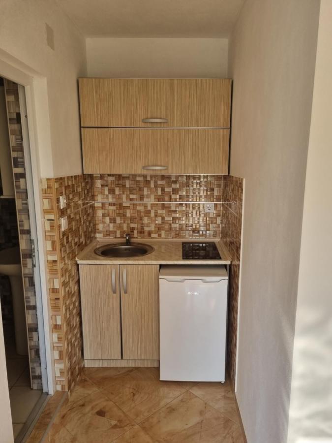 Apartmani Ani Bar Luaran gambar
