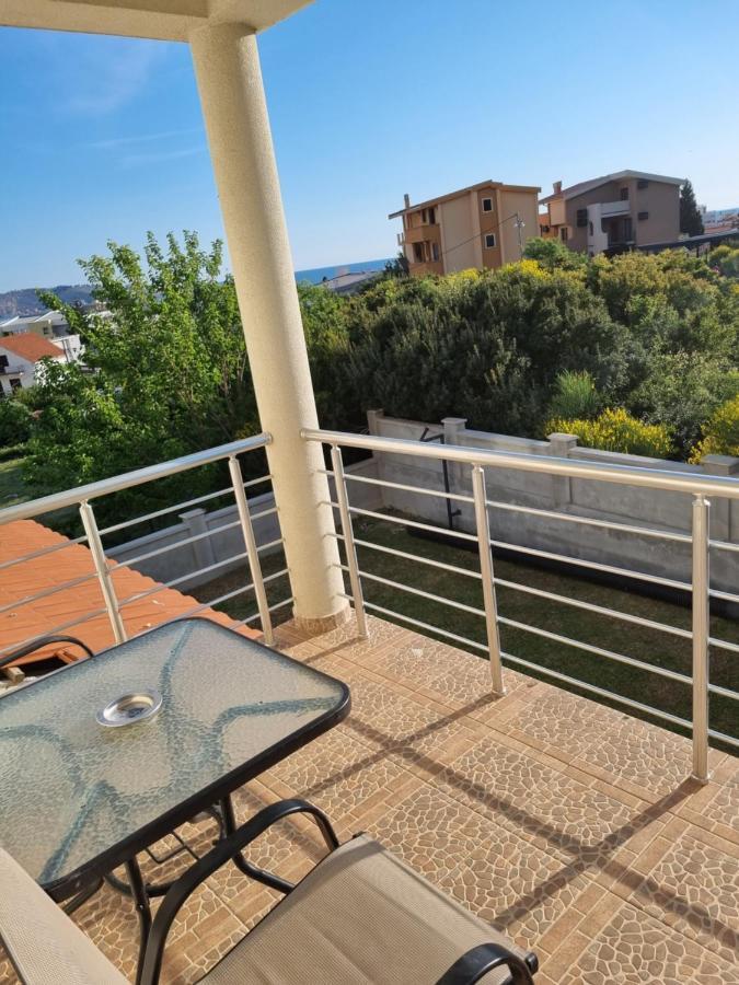 Apartmani Ani Bar Luaran gambar