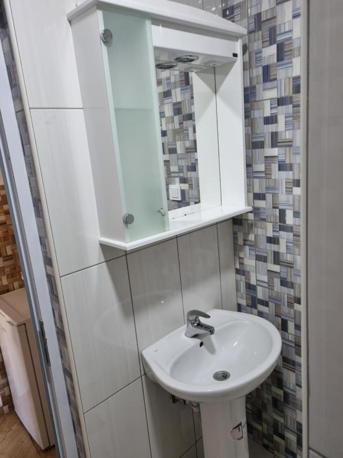 Apartmani Ani Bar Luaran gambar